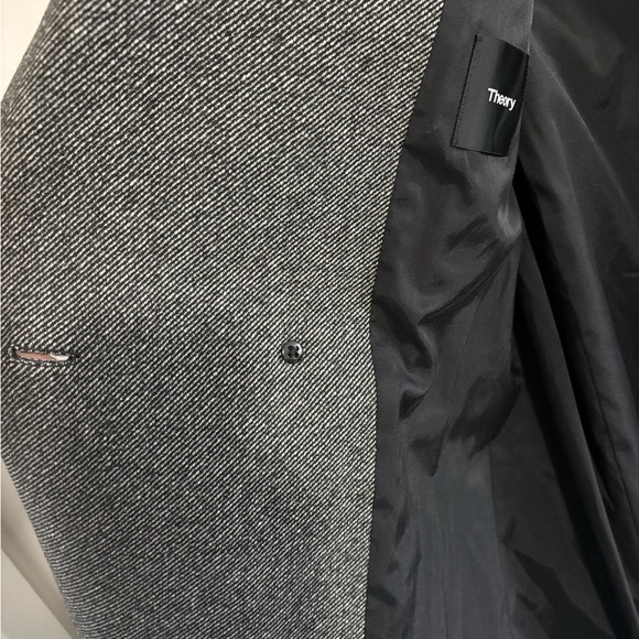 NWT 100% Wool THEORY Kensington Charcoal Pea Coat. Size Large. $895 at Nordstrom - Picture 6 of 8